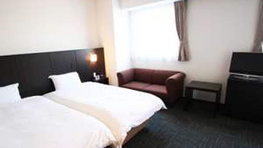 Green Rich Hotel Tosu Ekimae 6/44