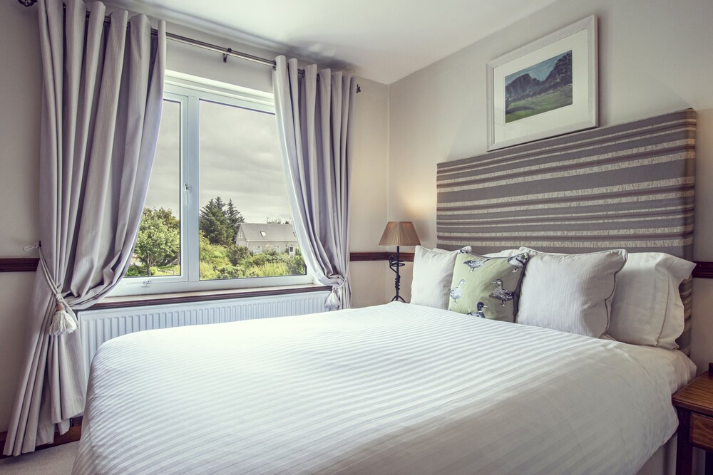 Ardagh Hotel And Restaurant 13/66