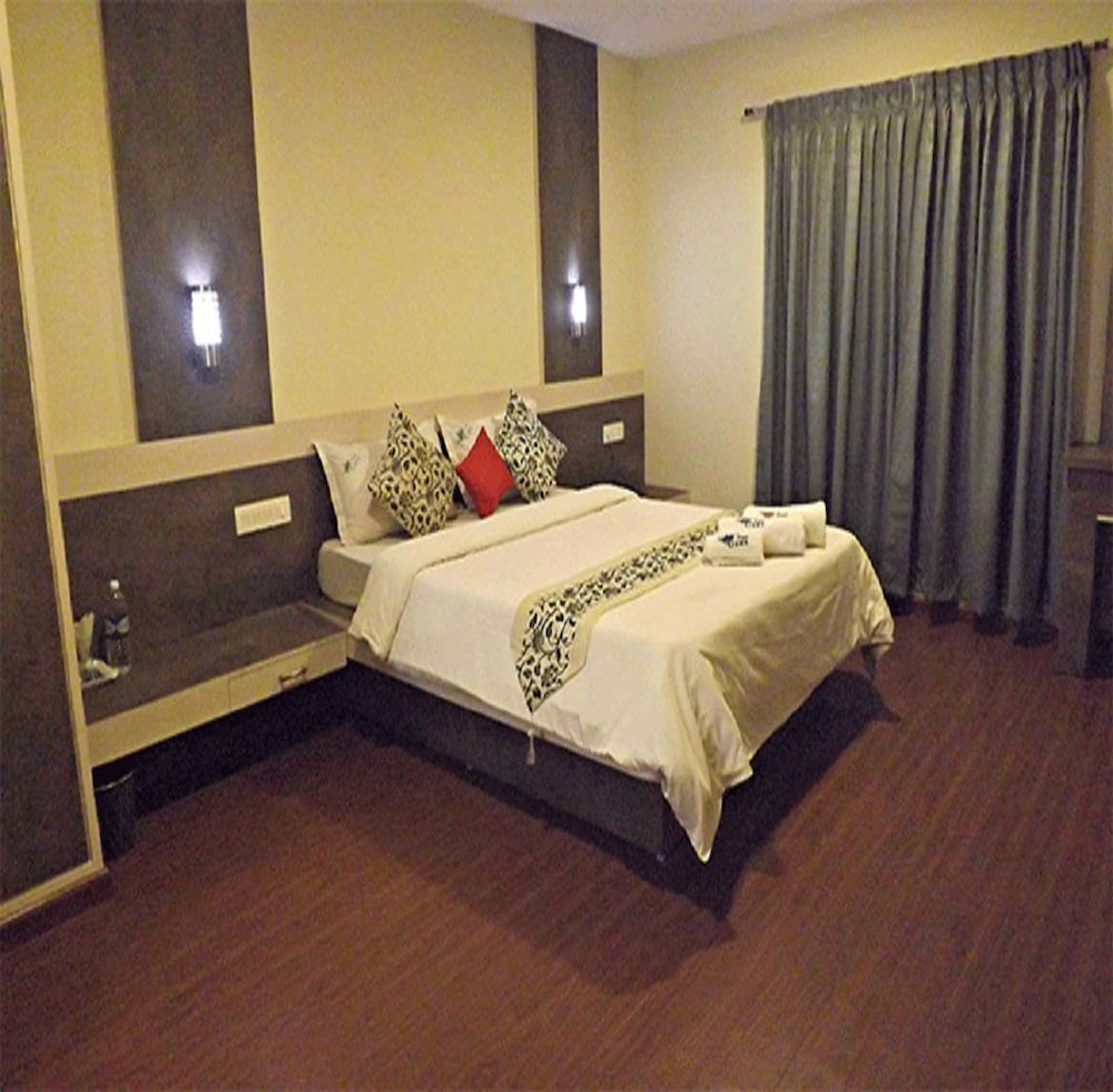 SUPERIOR, DOUBLE BED