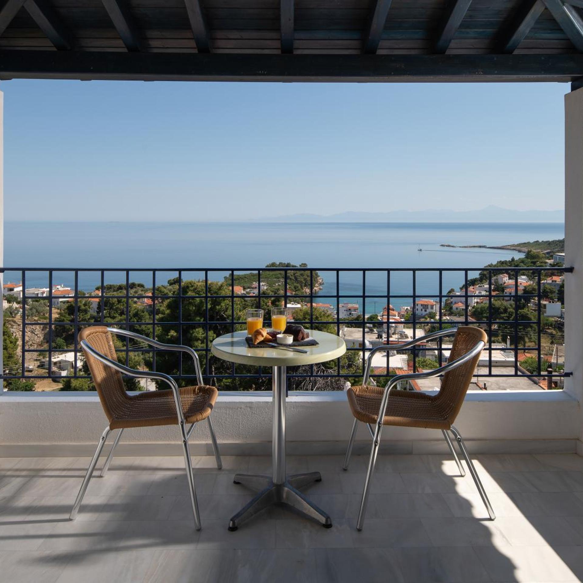 Atrium Hotel Alonissos 37/58