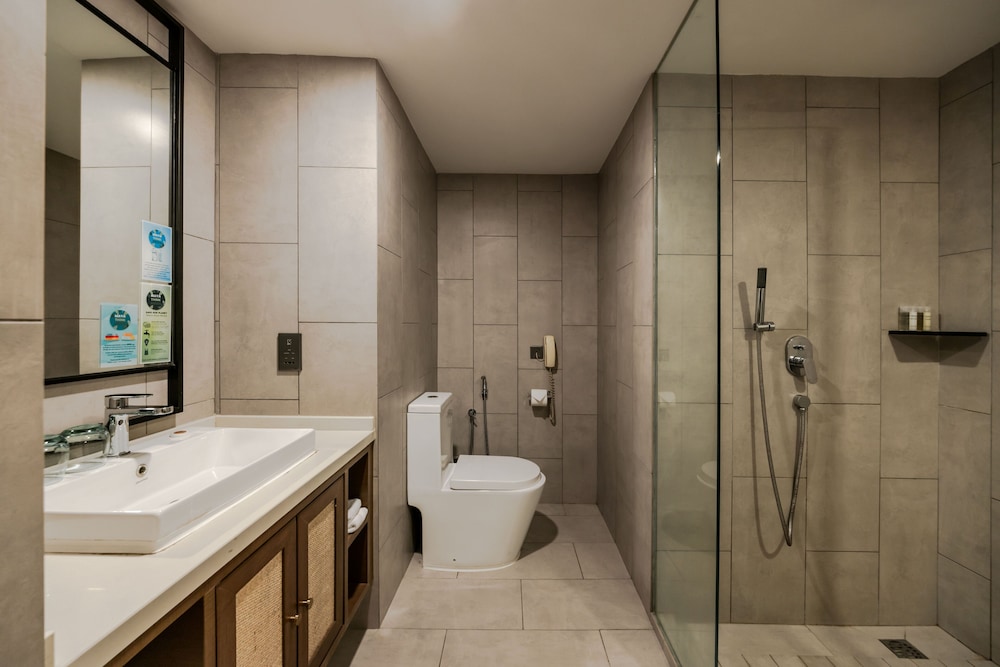 Hotel Maya Kuala Lumpur City Centre 47/48