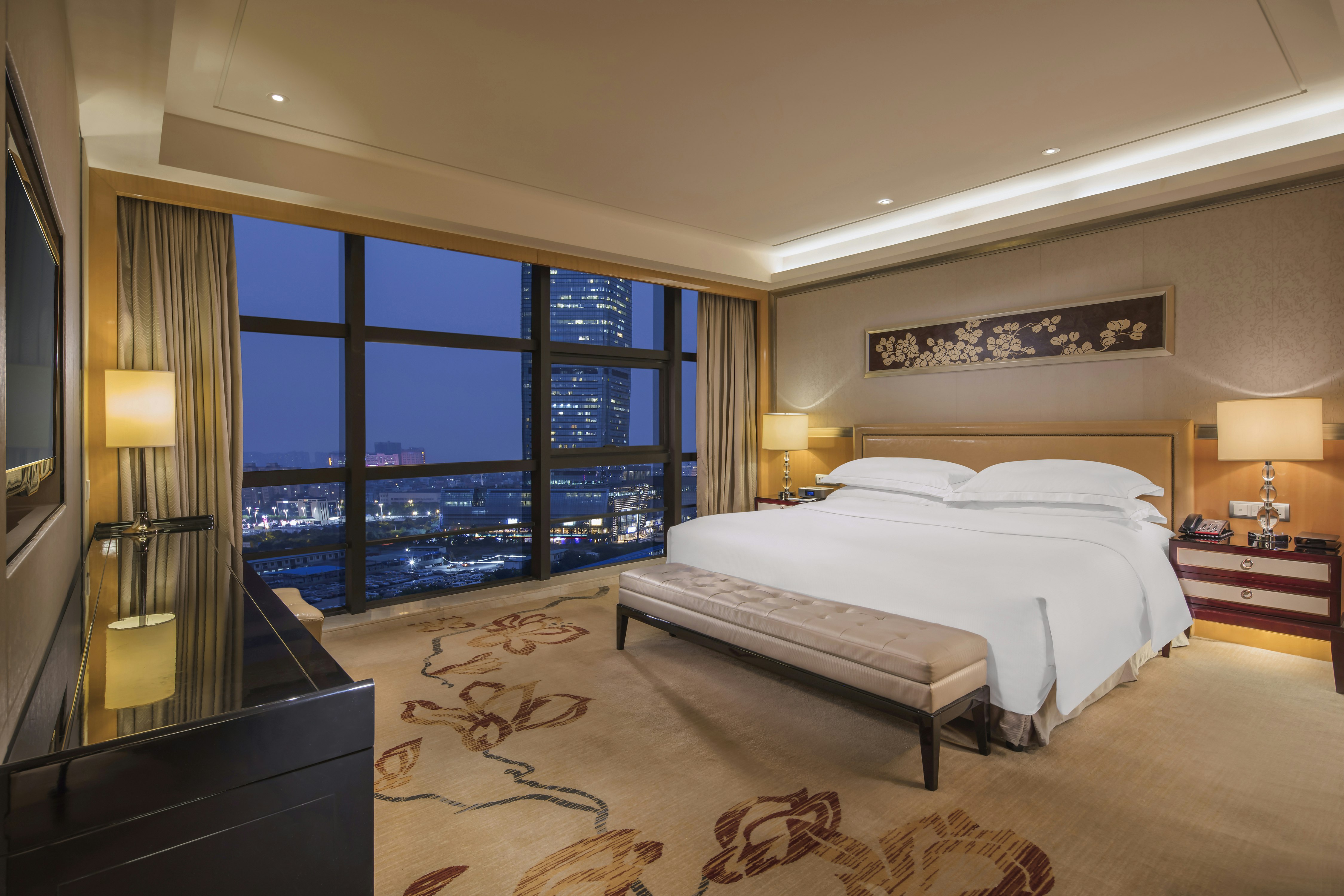 Executive, Suite, King Bed