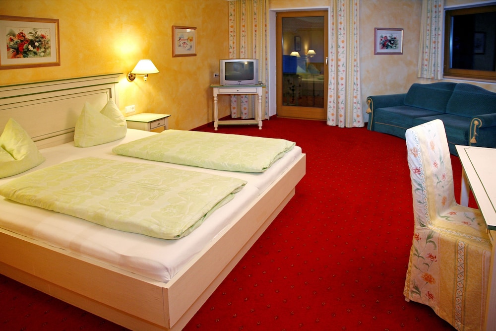 Hotel Schneeberger 28/75