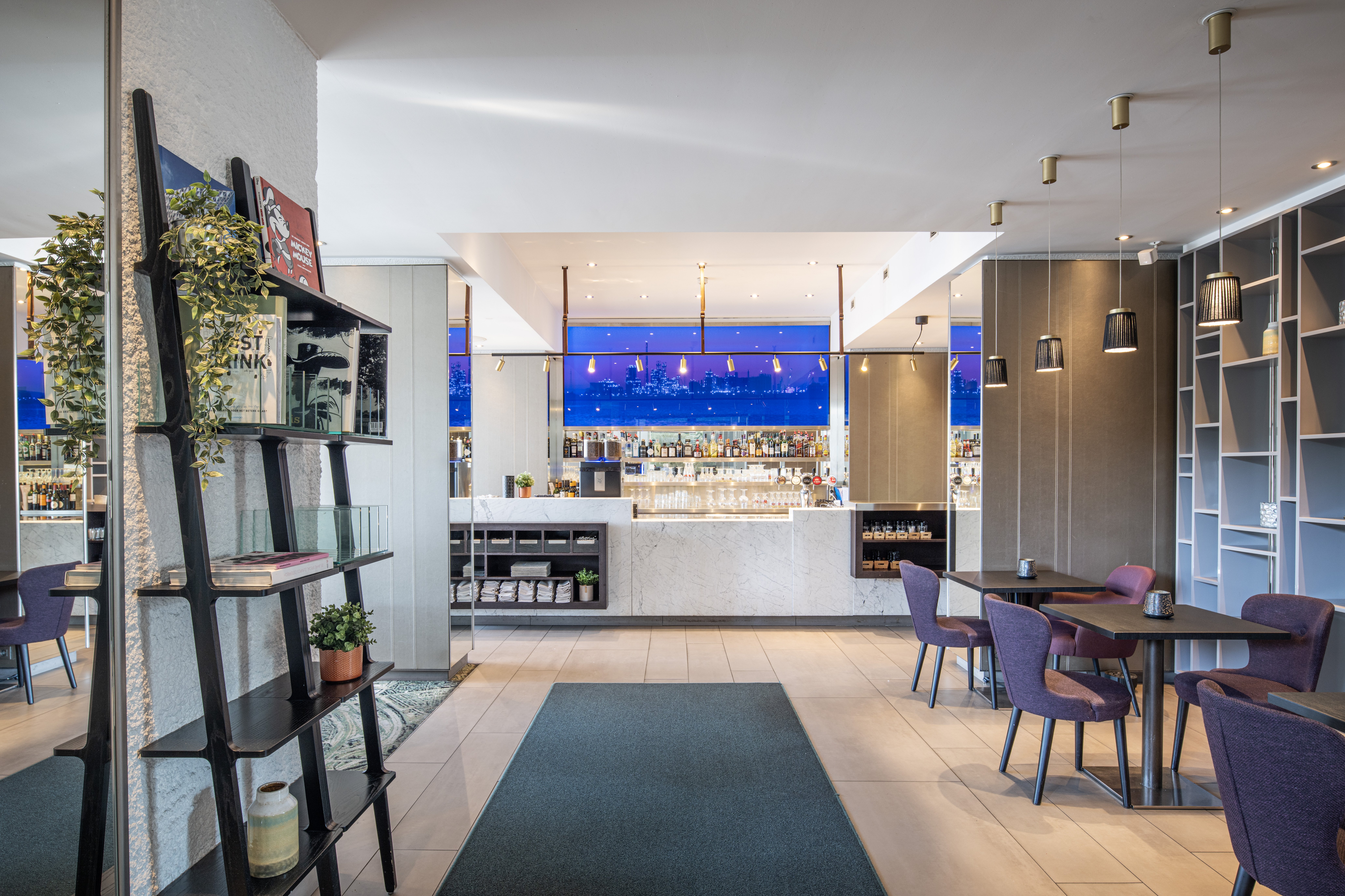Crowne Plaza Antwerp 65/80