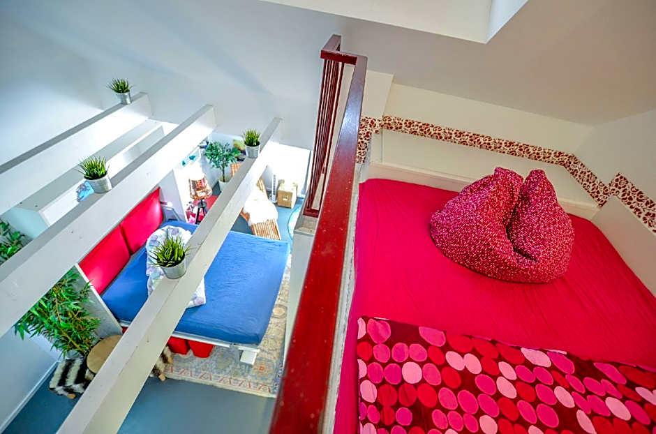 Boardinghouse K314 2/62