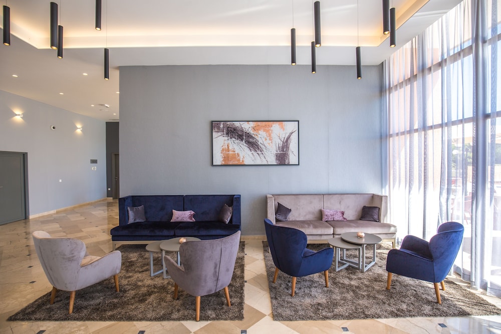 Arena Hotel Holiday 27/50