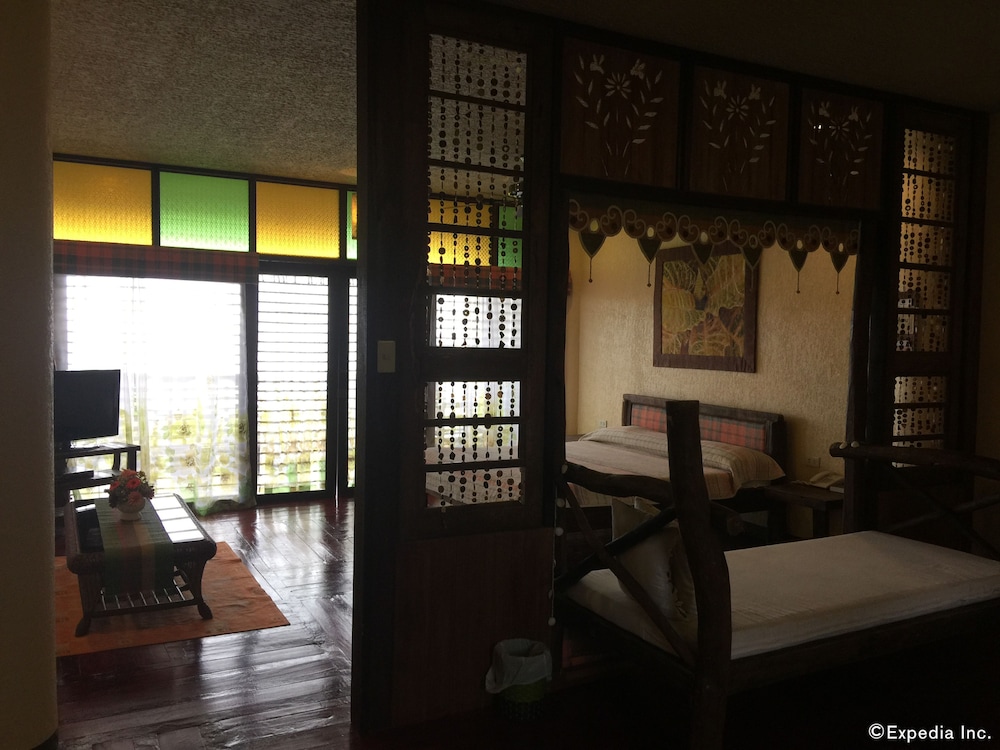 Bohol Bee Farm 53/75