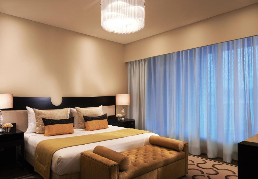Luxury, Double Bed