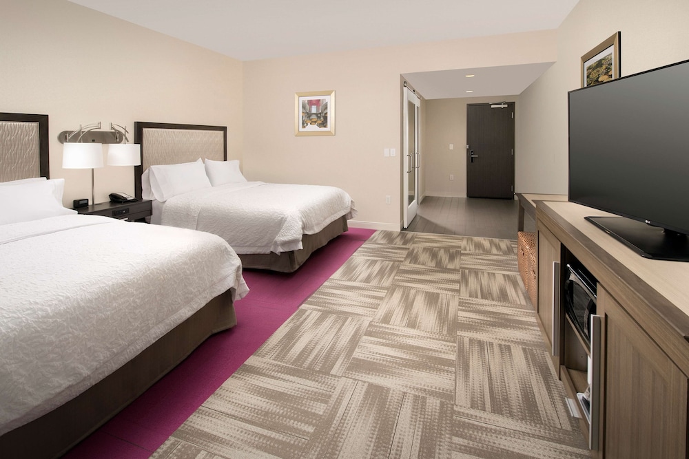 Hampton Inn Huntsville/Village Of Providence Al 17/47