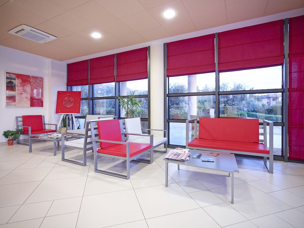Elaia Garden Hotel 36/48