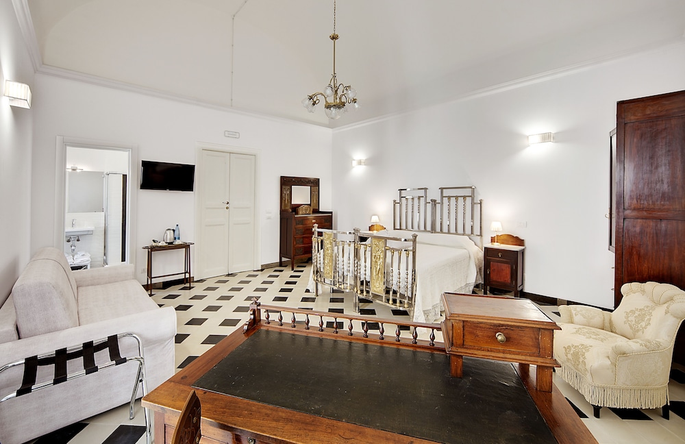 Epoca - Camere Con Stile 8/18