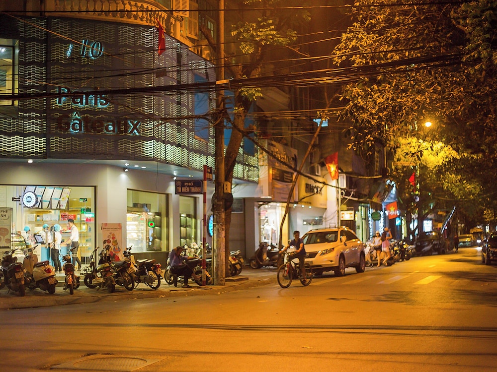 MIDORI BOUTIQUE HOTEL 42/45