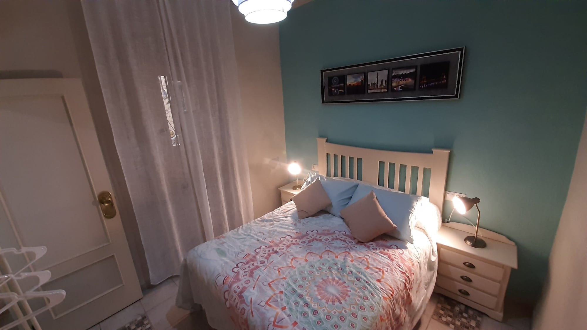 2 BEDROOMS, FAMILY, PRIVATE BATHROOM, GROUND FLOOR