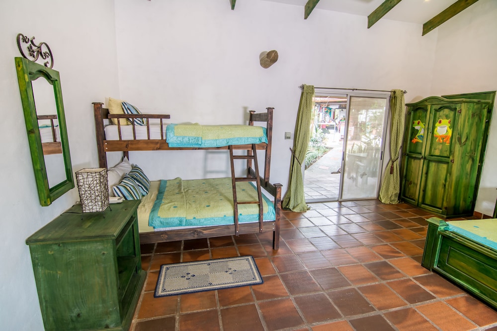 Villa Margarita 3/50