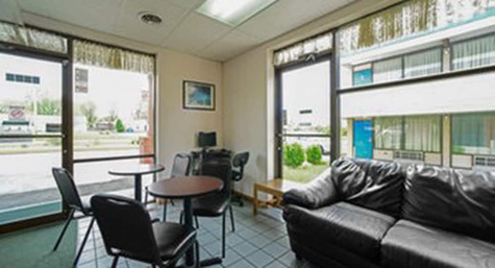 Rodeway Inn 23/30