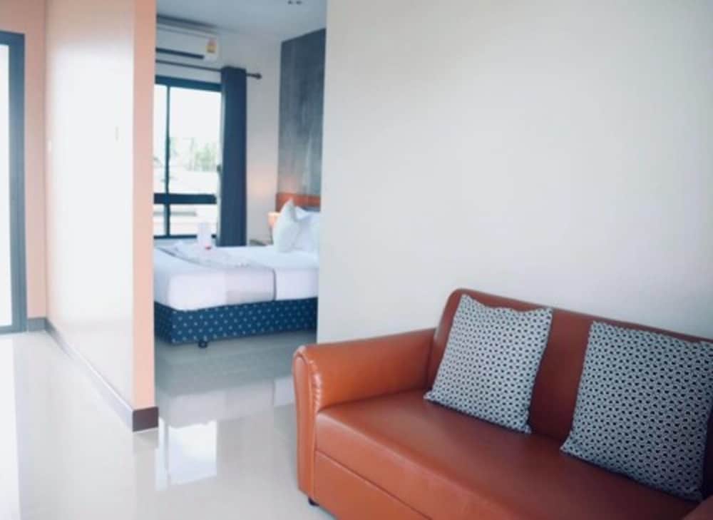 Isayarada Apartment 22/28