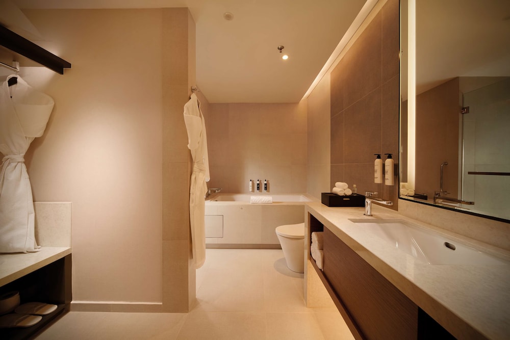 DoubleTree by Hilton Shah Alam i-City 6/76