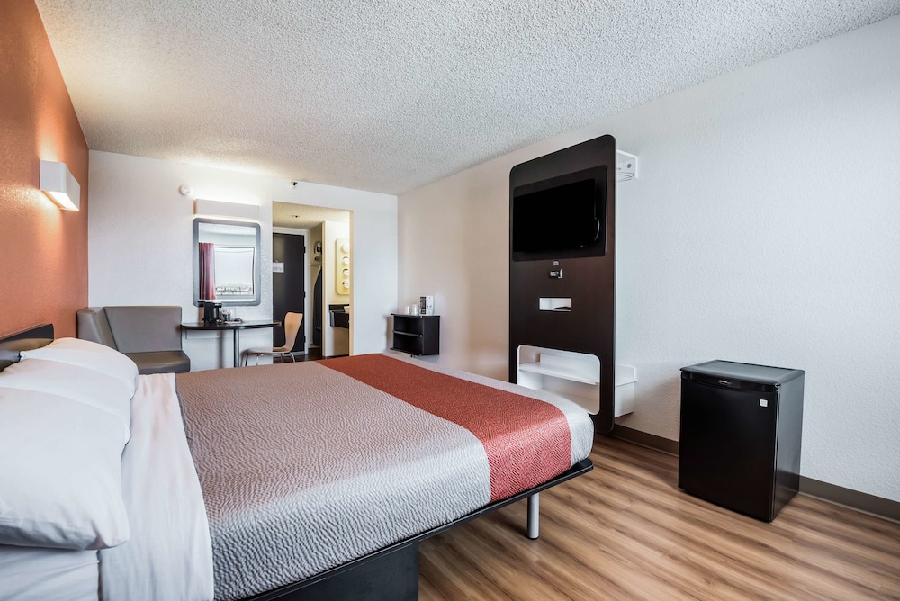 Motel6 Los Angeles, CA - Los Angeles - LAX 22/59