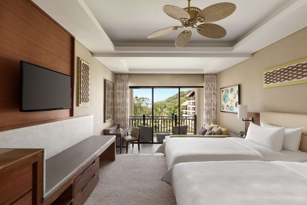 RAINFOREST, GARDEN, SUPERIOR, TWIN BEDS