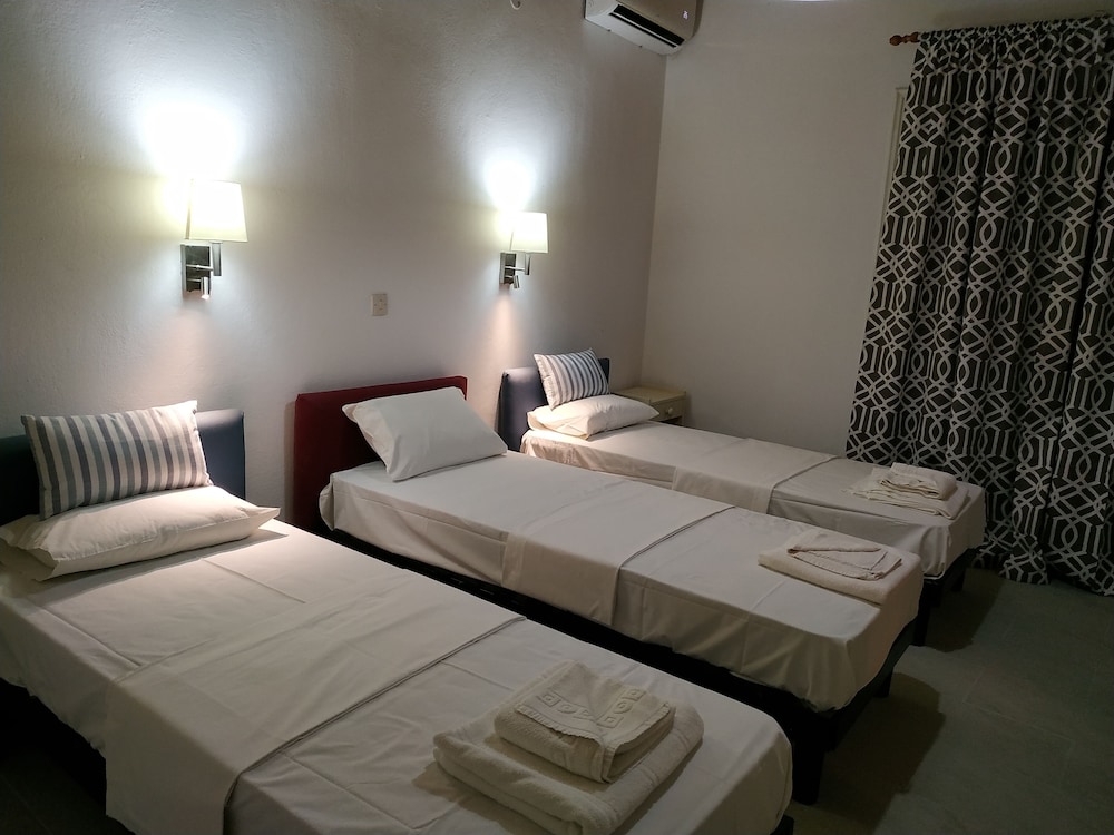 Alykes Family Resort 10/30