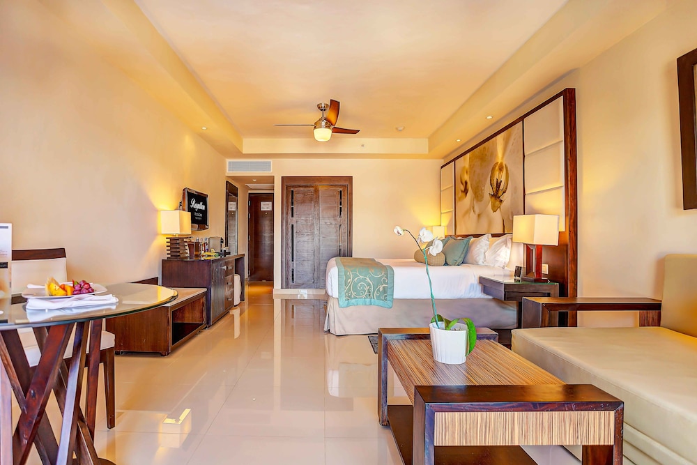 Royalton Punta Cana, An Autograph Collection All-Inclusive Resort and Casino 28/51