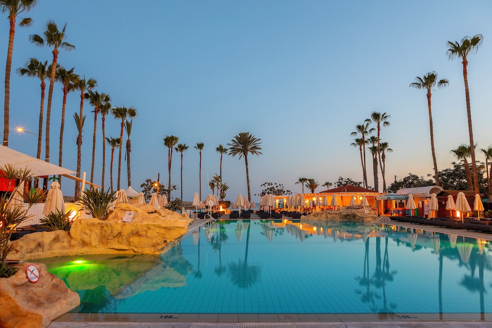 Pavlo Napa Beach Hotel 62/62
