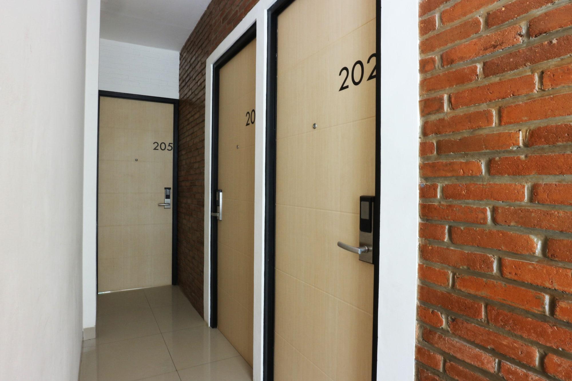 Urbana Homes 34/50