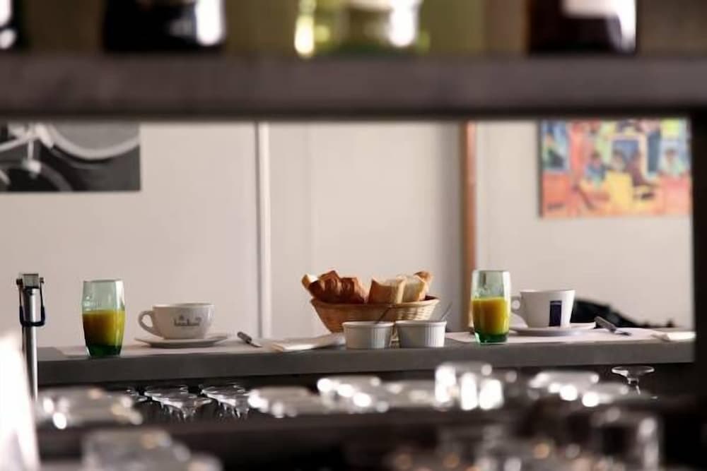 Le Rochegude Hotel 24/33