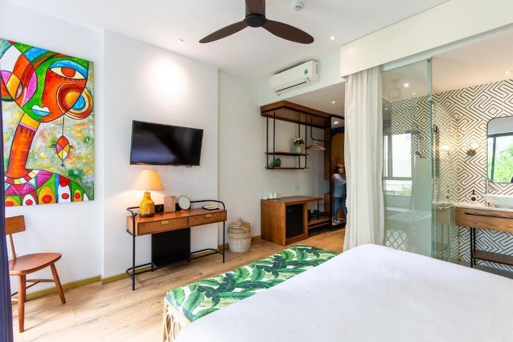 Moclan Boutique Hotel 32/52