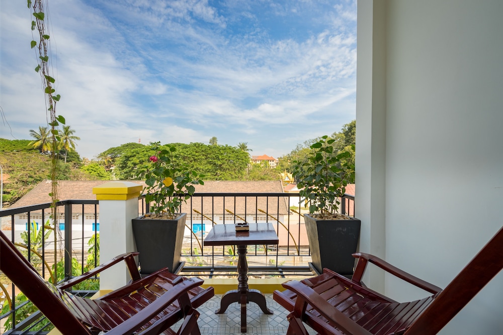 Beyond Yangon Boutique Inn 57/68