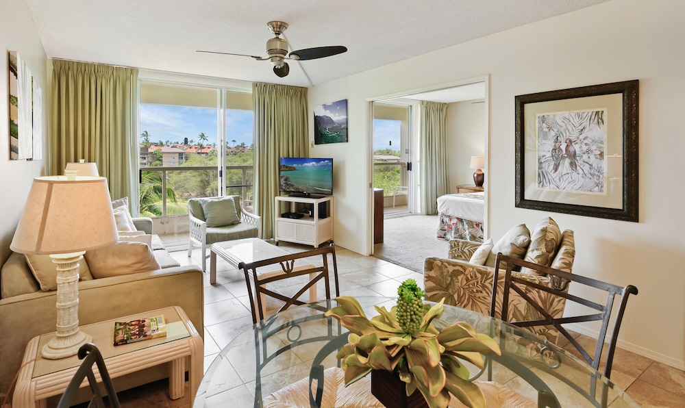 Castle Maui Banyan 35/62