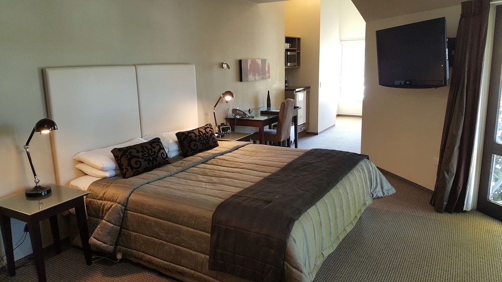 Carnmore Chateau Marlborough 20/45