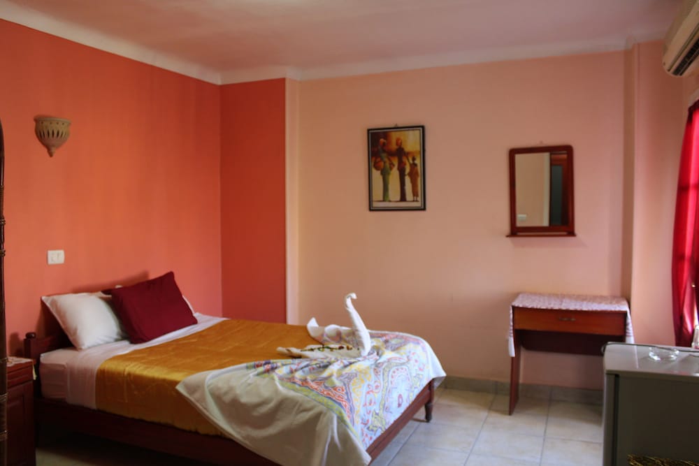 Osiris Hotel 19/50