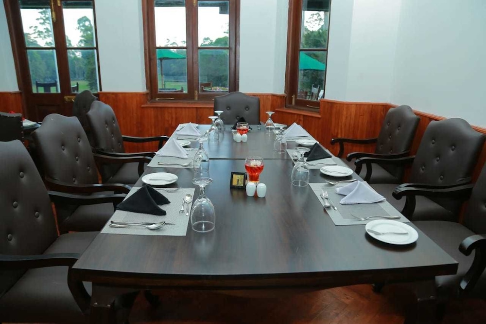 Nuwara Eliya Golf Club 13/26