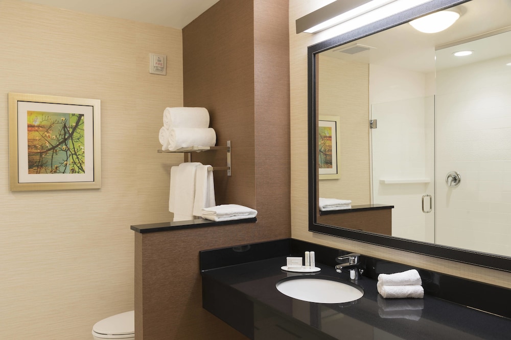 Fairfield Inn and Suites Orlando Kissimmee/Celebration 12/30