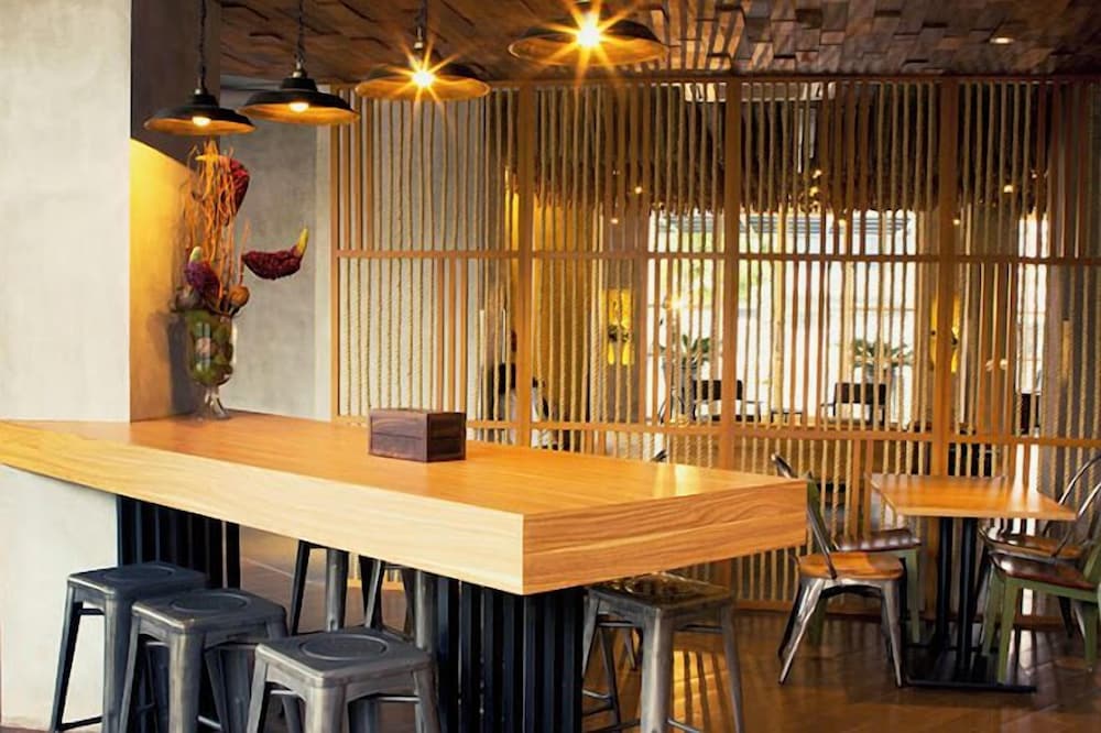 Mooz Hotel Surabaya - Jemursari 38/50