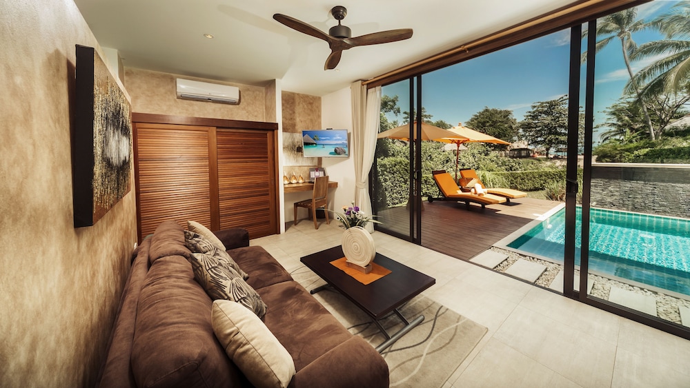 Khwan Beach Resort 33/71