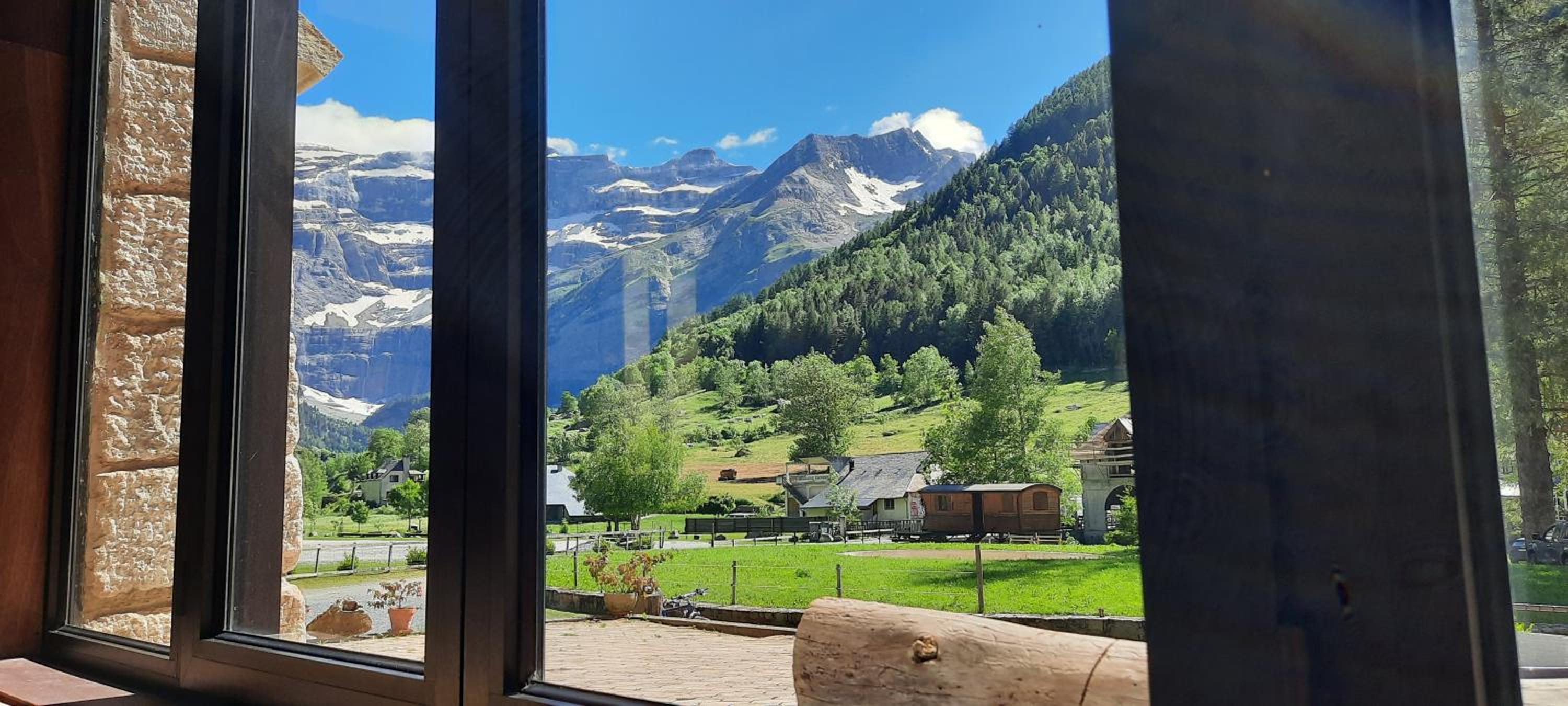 Hotel Vignemale Gavarnie 22/24