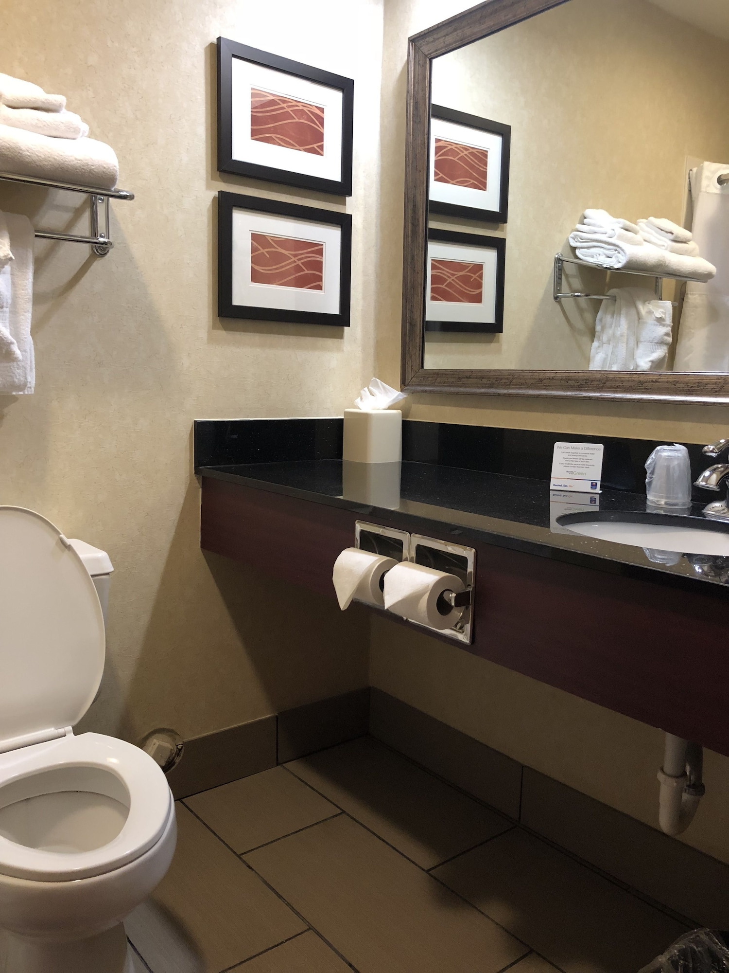 Suite, King Bed, Sofa, Comfort Inn Augusta Me 6/8