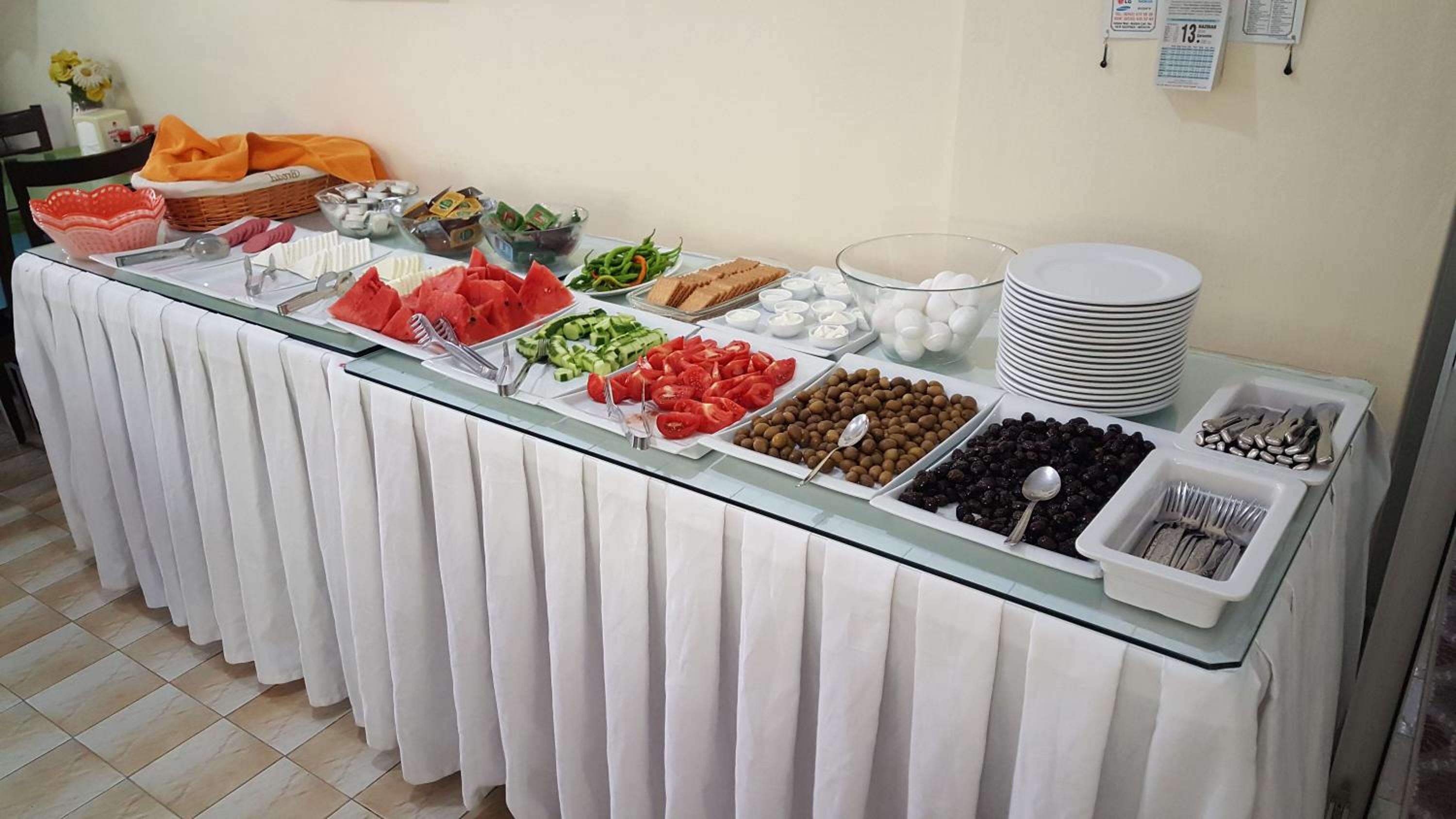 Kartal Hotel 34/60