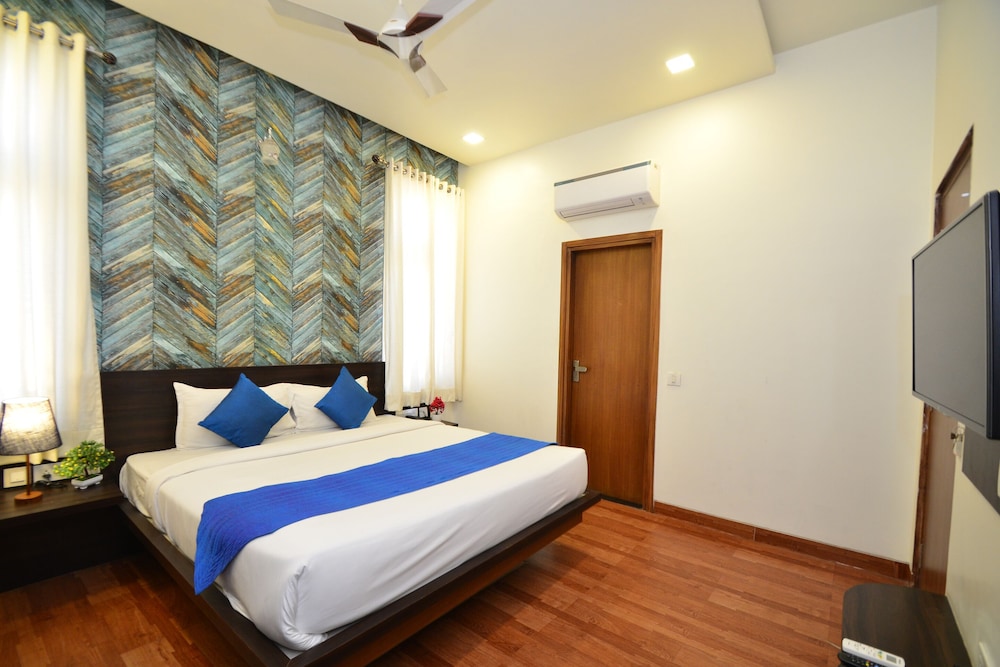 Hotel Sapphire World 17/37