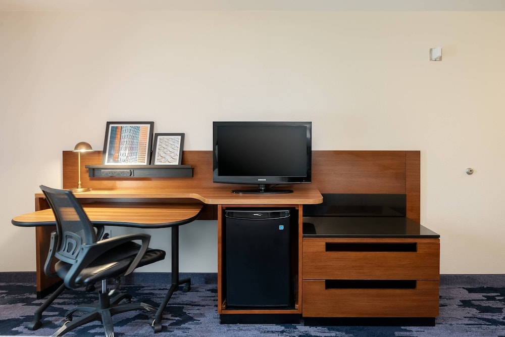 Fairfield Inn & Suites Savannah Airport 42/49