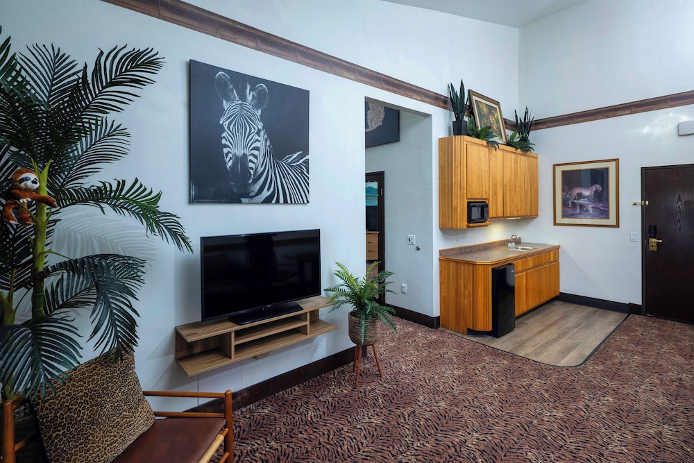Jungle, Suite, King Bed