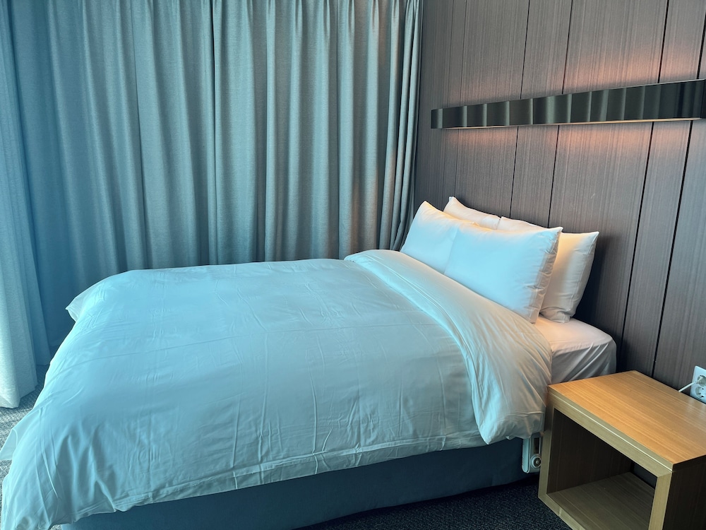 Raonstay in Perla Hotel 24/50