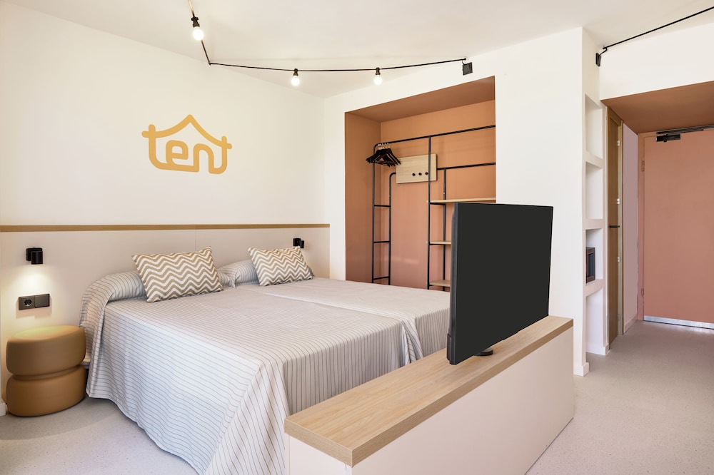 LOFT, WITH CHILD EXTRA BED, POOL VIEW