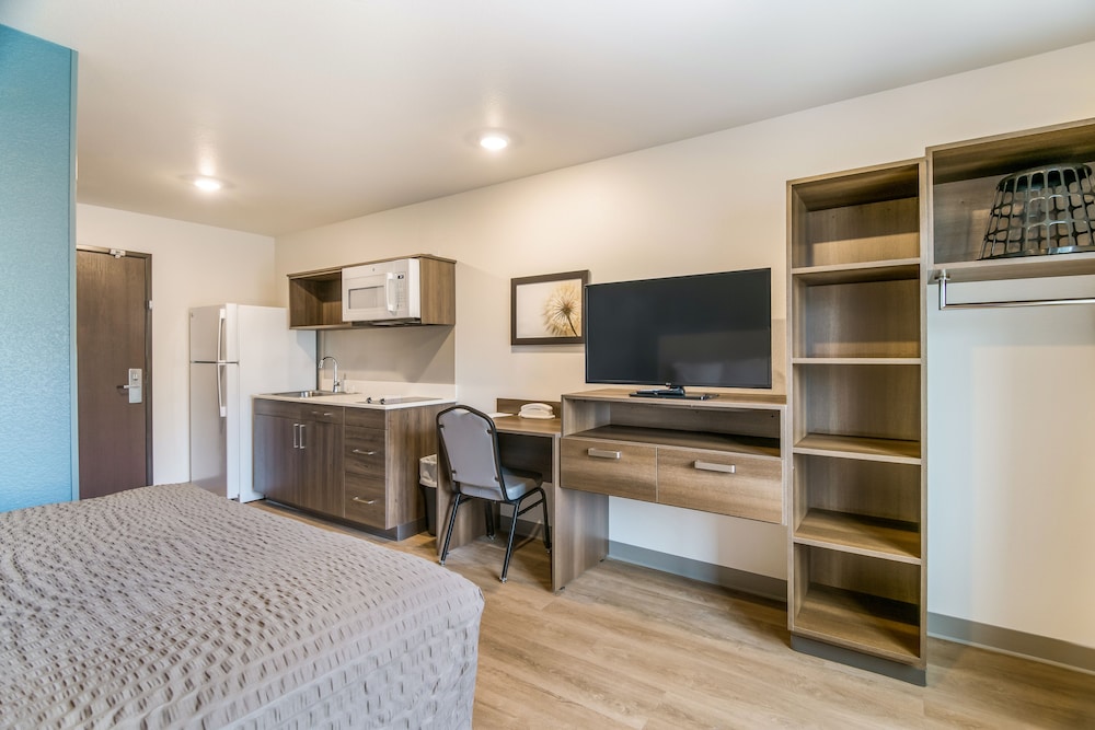 جناح بسرير كينج مع أريكة، WoodSpring Suites Broomfield - Westminster 8/10