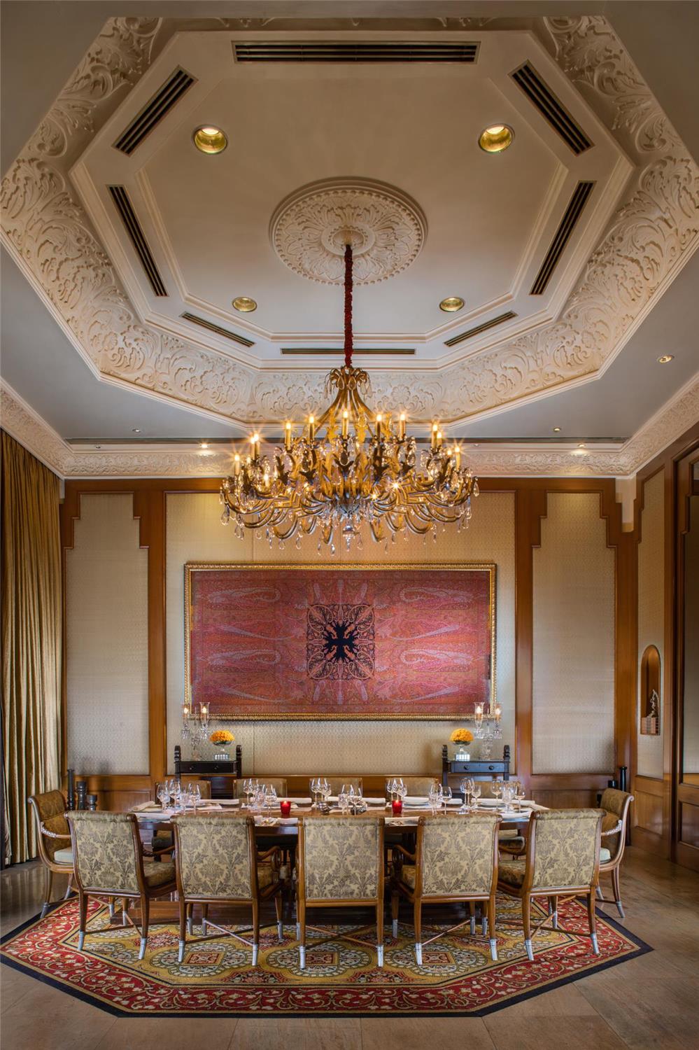 The Leela Palace Bengaluru 14/81