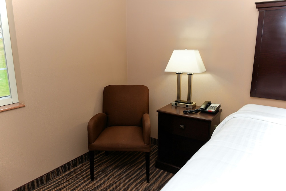 Boulders Inn Amp Suites Denison 17/28