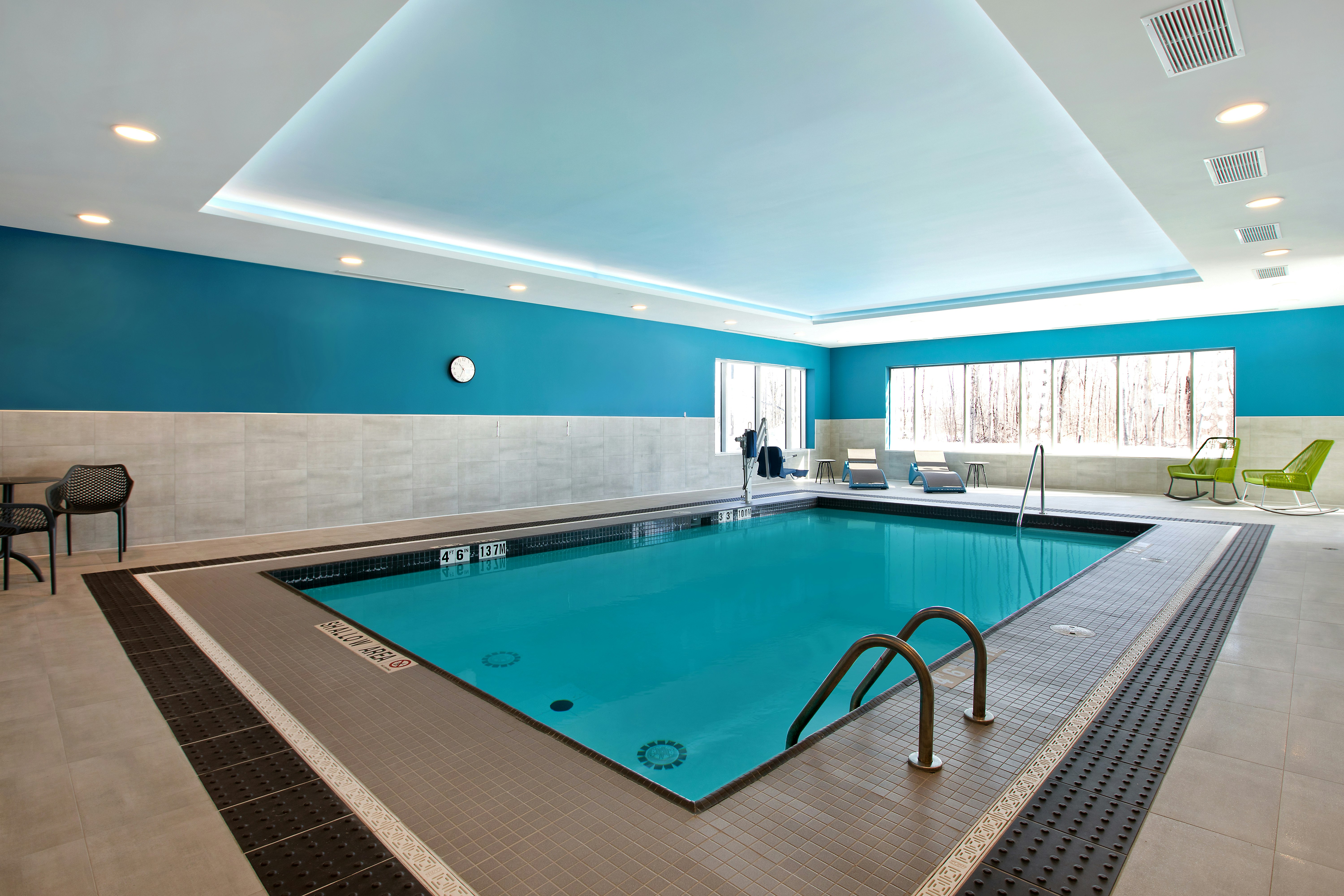 Hampton Inn Suites Ottawa West Ontario Canada 24/52