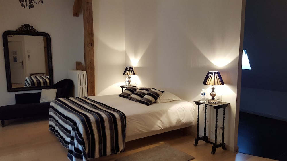 Chateau Le Sallay 14/58